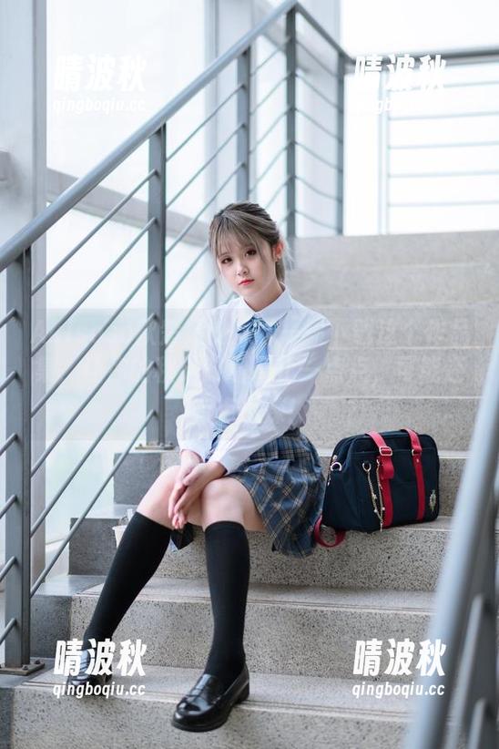 Akisoso秋楚楚的妹妹——下载这个作品集，让你的秋天时髦不止一点点，可能还有点小辣！