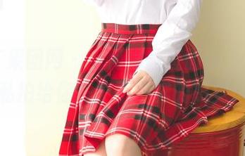 GIRLT果团网 – 当何嘉颖直面镜头,裸足私拍给你一个不一样的感觉!