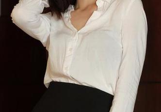 MFStar模范学院 – 灵魂出窍！每次看lingyu69女仆写真更新都有不一样的体验！