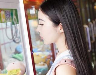 MiiTao蜜桃社 – 静香Mandy的旗袍美图，别怪我说，这么好看得下载后放在屏保上？
