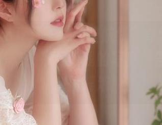 Natsuko夏夏子“碧蓝航线”奇思妙想大凤传道书,快来下载我的写真,告别沉稳,迎接摇滚!