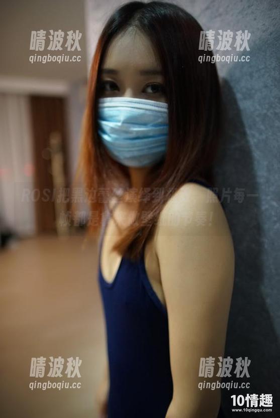 ROSI把黑边蕾丝演绎到极致，照片每一帧都是拿来做壁纸的节奏！