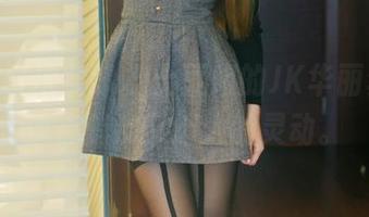 TuiGirl推女郎 – 土豆姐的JK华丽套图，带点俏皮又迷人的灵动。