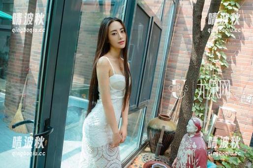UGirls尤果网 - Abby金金的睡衣之旅：在线回味，图片中是那种夏天黄昏的宁静