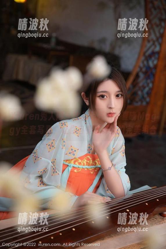 Xiuren秀人网 - 比基尼开启，夏晓Maggy全套写真：让你自觉流鼻血的完美组合
