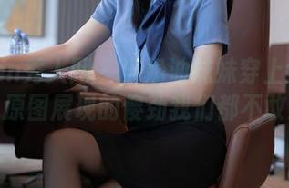 Xiuren秀人网 – 当奶油妹妹穿上全套体操服,原图展现的傻劲我们都不敢想象!