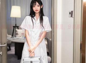 Xiuren秀人网 – 在希雅sia的天台写真里，分享那种不经意的优雅
