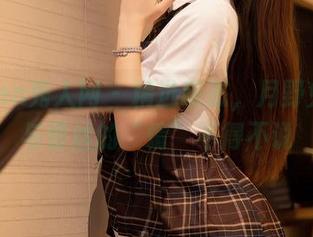Xiuren秀人网 – 精选萌态，月野兔美妞与蕾丝的“情”不得不说