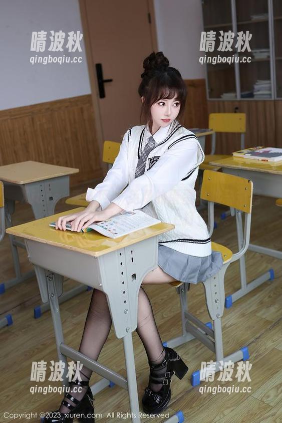 Xiuren秀人网 - 免费的蛋蛋宝双马尾写真，真的是想“马”上打住…。