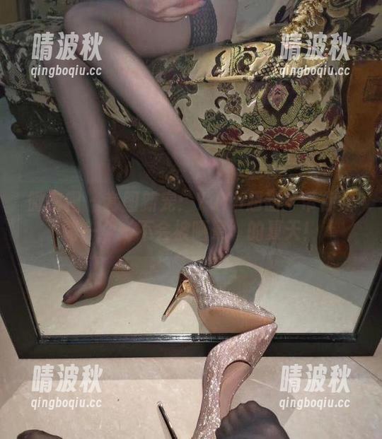 微密圈 - 套图新宠：YuYu超甜丫带你领略一个‘不会被晒晕’的夏天！