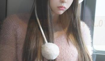 Yuka(유카)的最新图册ROGLEVOL.01，想看不想看真难说