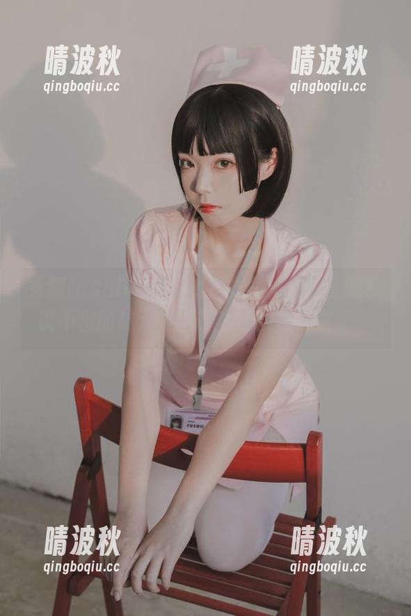 看到fushii_海堂的秘书写真，那里有种说不出的味道，分享之后我也是醉了。