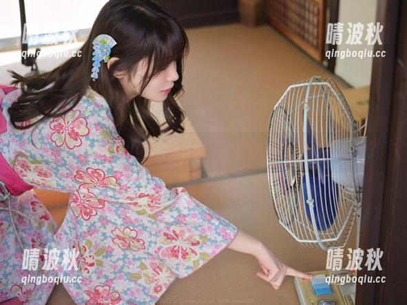黑白交织，Wuyo给你的美图—套图能不能别那么冷？