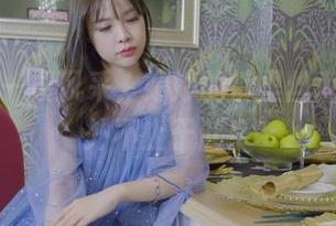 丽柜 – 一展风采，婷婷的裤里丝私拍，意外不止于此！