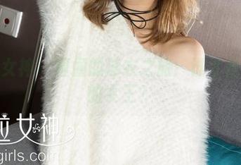 克拉女神 – 僮僮的泳衣之旅:谁才是水底的女王?