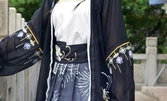 初夏女神 – 透明的安妮:一场作品与分享的亲密接触