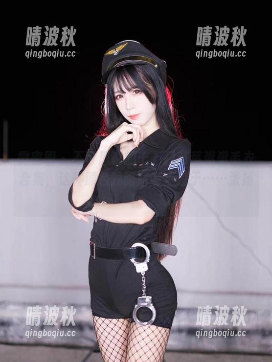 微密圈 - 不可思议的十万口草莓粥粥毛衣合集，这种颜色我略嫌有点过于……张扬？