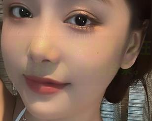 微密圈 – 别眨眼！奶雯点亮了女王的定义，赶紧看这个套图合集。