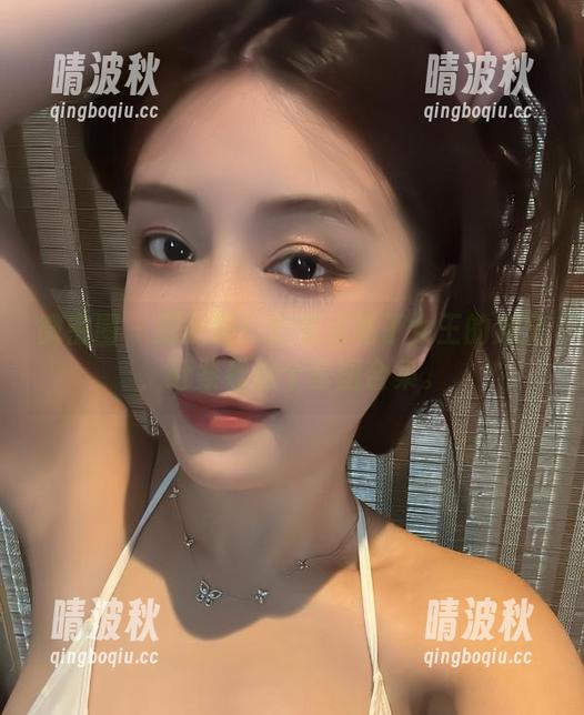 奶雯 微密圈 - 别眨眼!奶雯点亮了女王的定义,赶紧看这个套图合集。