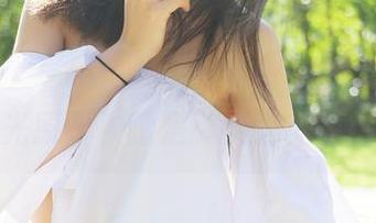 尤蜜荟 – 看得我直呼好腿!周妍希的无圣光原图,腿是真实的美丽!
