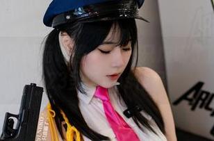 从萌出耳朵到喵喵怪：是一只废喵了的神奇2023圣诞cos作品