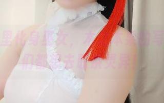 在神社里化身巫女，木之本果的写真让我们都想去联系灵异！