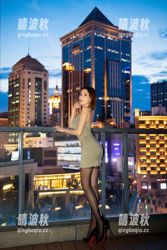 微密圈 - 白色图册：果儿Victoria的清新笔记，敬请翻页