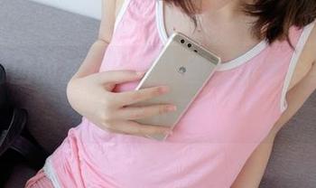 森萝财团的灰丝学妹，图片里每个细节都想下载