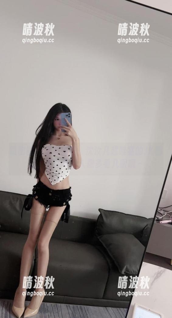 微密圈 - 福利到来：沈汝凡超哇塞的JK图包，这脸真让人想多看几眼哦～