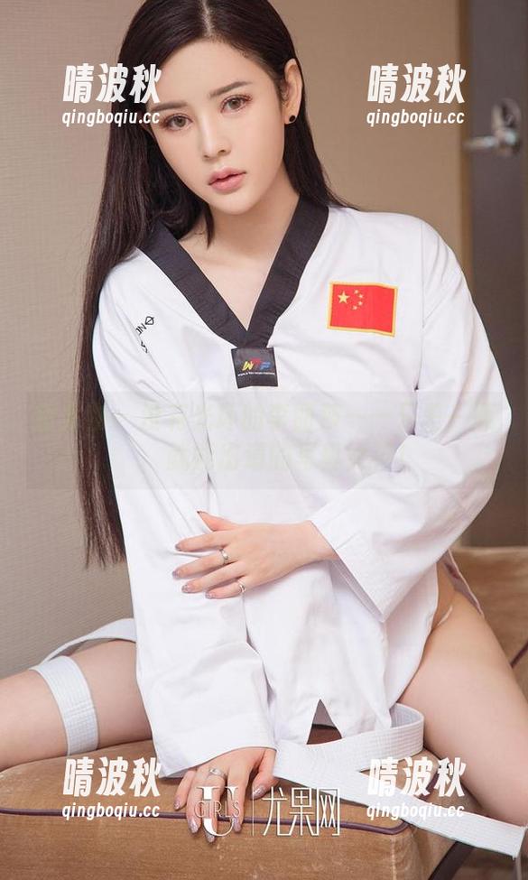 爱尤物 - 没有光环的李丽莎——只差一瓶■■■就能出道的写真女神！