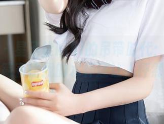 秀人网 – 星子柒kiki的吊带时代:高清写真集,简直比我的水杯还让人怦然心动!