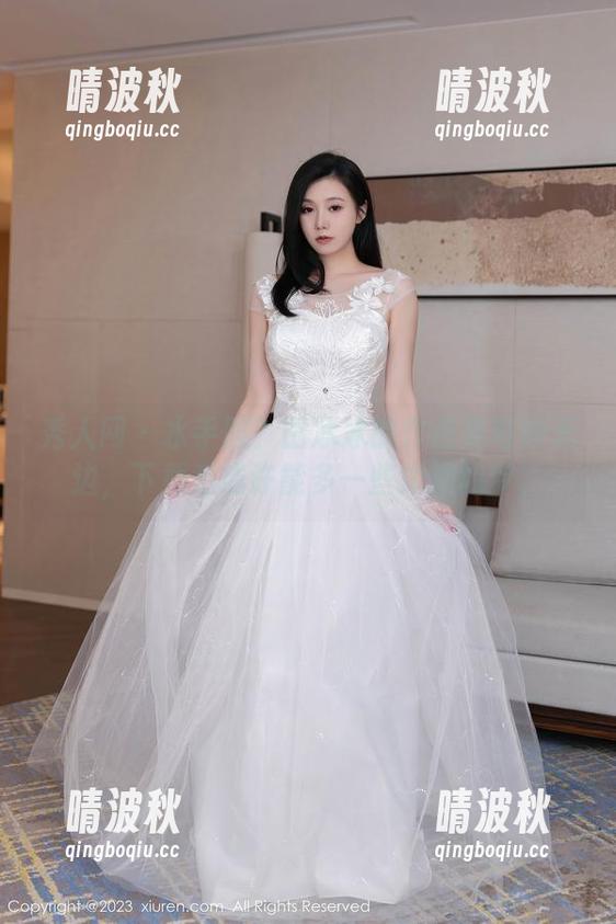 秀人网 - 水手服？田冰冰的作品集奇妙无边，下载后或许能多一些海浪的梦。