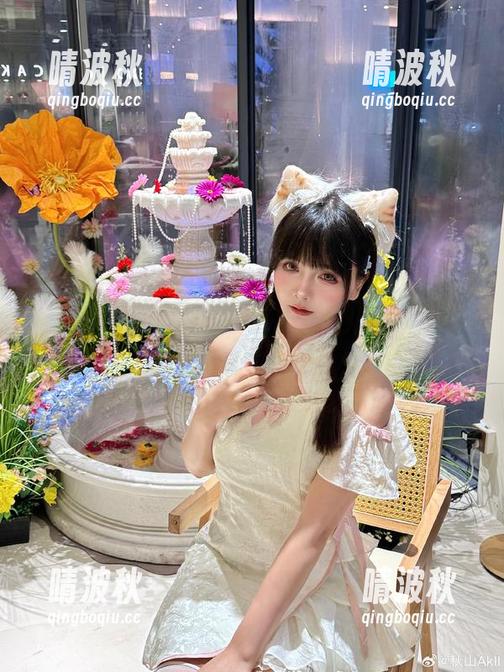 秋山AkI的白衬衫，无圣光下的日常小确幸