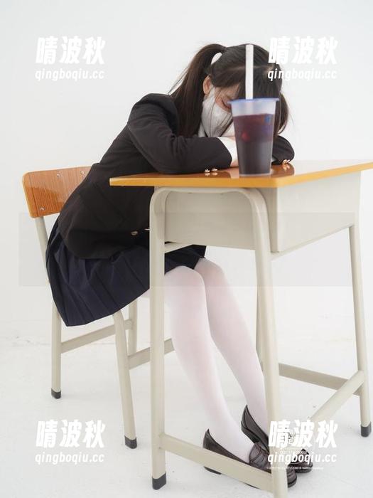 紧急企划 - 针对小恩的黑丝JK作品集，不要太认真，轻松欣赏就好