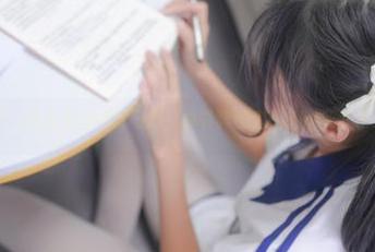 紧急企划 – 从未见过的双马尾，林书辞的套图刺激到我不止一遍！