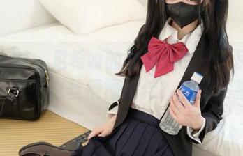 紧急企划 – 见希w的最新作品——民国制服，竟有白丝懵懂相伴？免费试看喔