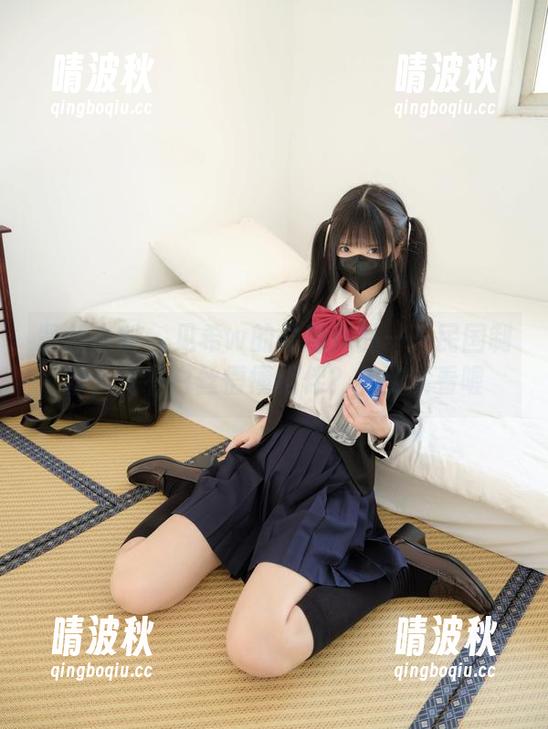 紧急企划 - 见希w的最新作品——民国制服，竟有白丝懵懂相伴？免费试看喔