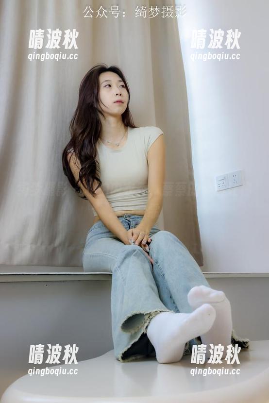 绮梦摄影 - 私拍内衣秀，蔡蔡的美图让你思绪霏霏