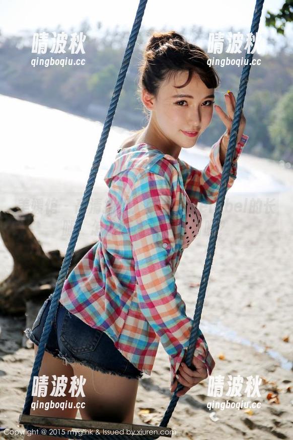 美媛馆 - 高清捕捉：妮儿Bluelabel的长腿，怎么能让人不侧目呢？