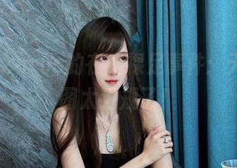 腐团儿Ikaros的在线裸足事件:天呐,美图太犯规了!