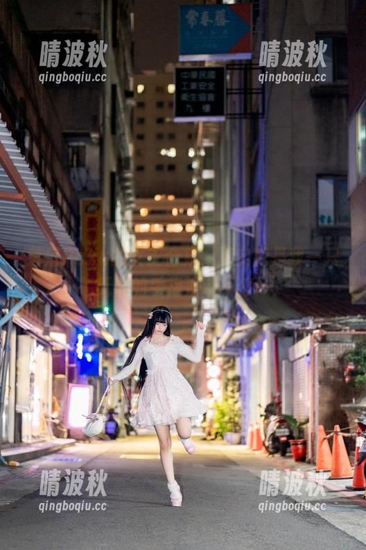 落落Raku 落落Raku的女王合集,其实就是我一只无聊的手指滑动不停…