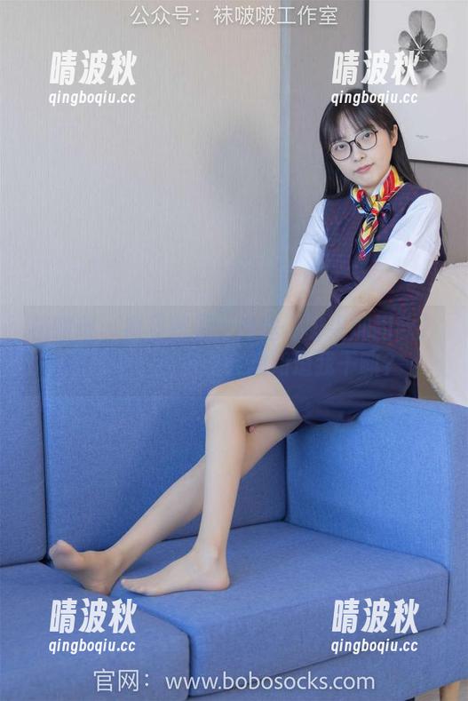 袜啵啵 - 甜甜圈说：肉丝（脚尖加固款）原图中，还有谁会想知道我干嘛？