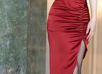 语画界 – 李丽莎的体操服写真，完美展示了运动与美丽的微妙平衡。