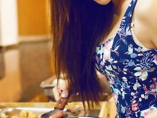 青豆客 – 施忆佳Kitty酱的高清套图：面子油亮到让人想摸一把
