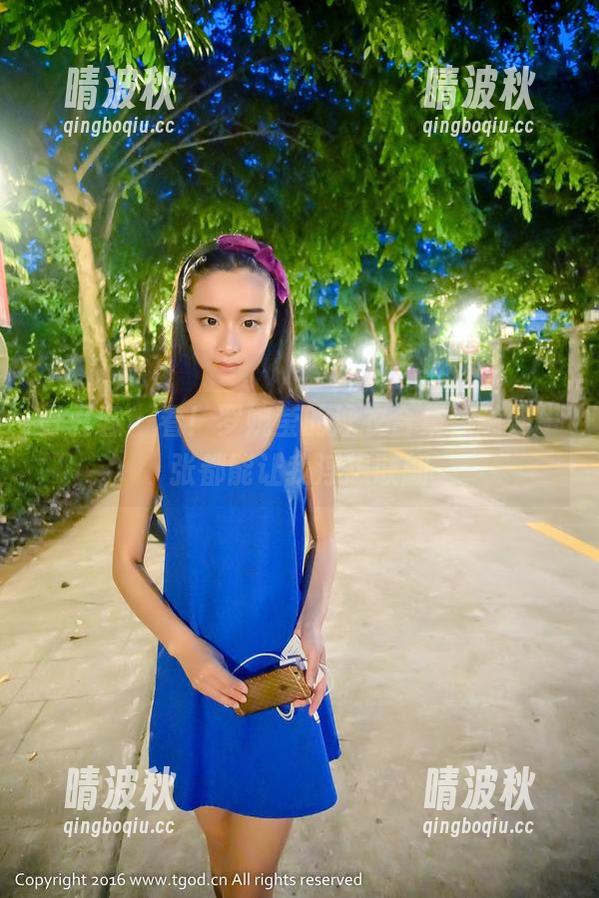 青豆客 - 看！罗婉莹的泳衣合集，随便一张都能让我浮想联翩